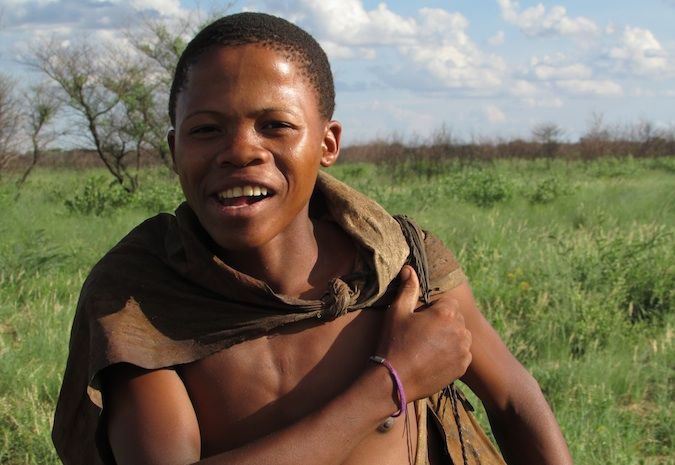 Cara feliz do mato em Botsuana