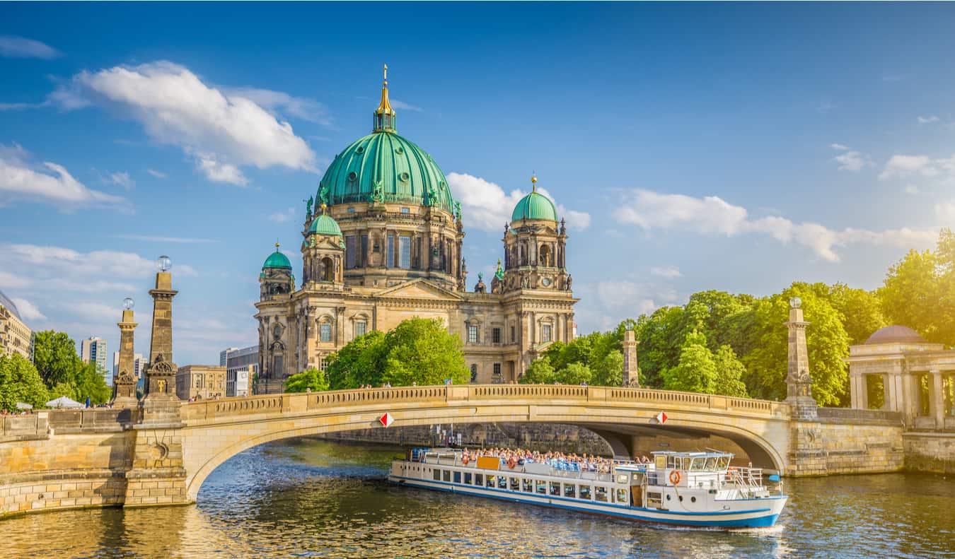 Famosa Catedral de Berlim na Ilha dos Museus em Berlim, Alemanha