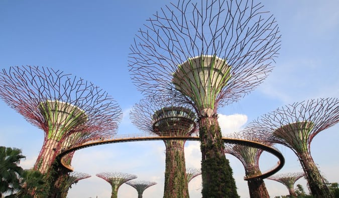 Superárvores enormes no Gardens by the Bay, em Singapura