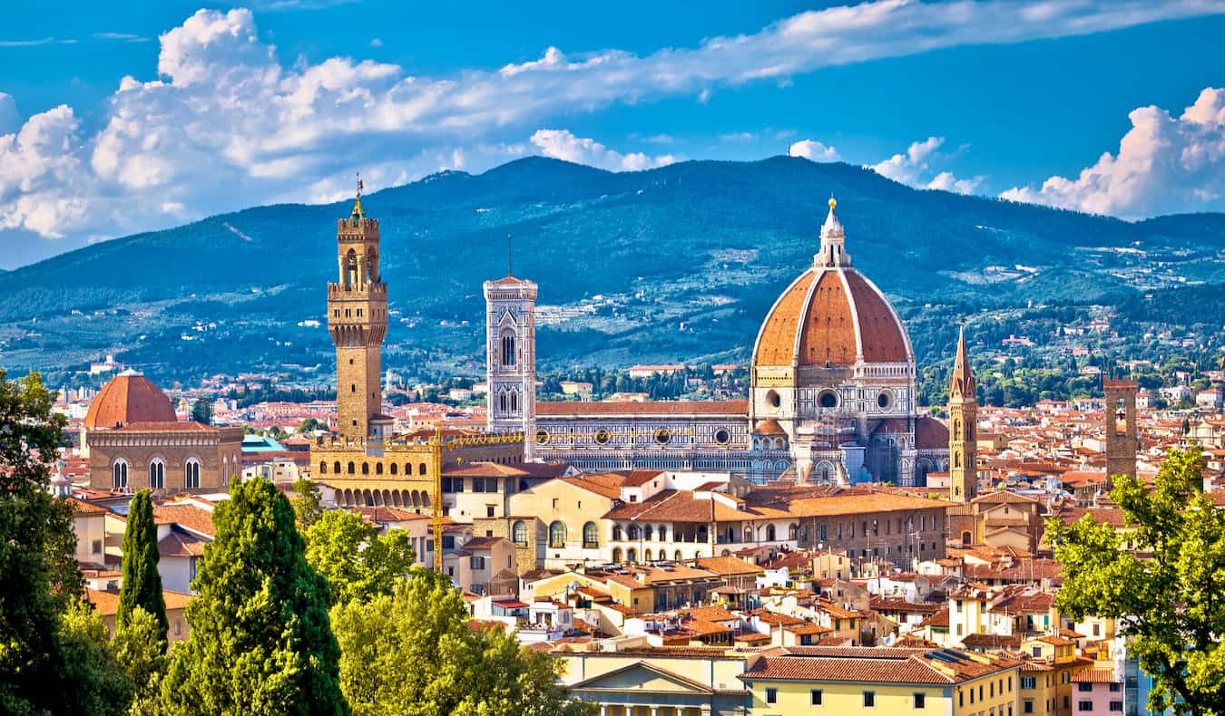 Vista de Florence, Itália, em um dia brilhante e ensolarado