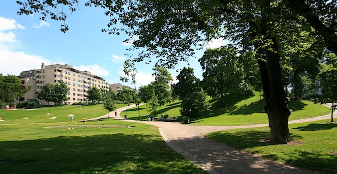Vale a pena visitar o Parque Punavuori em Helsinque, Finlândia