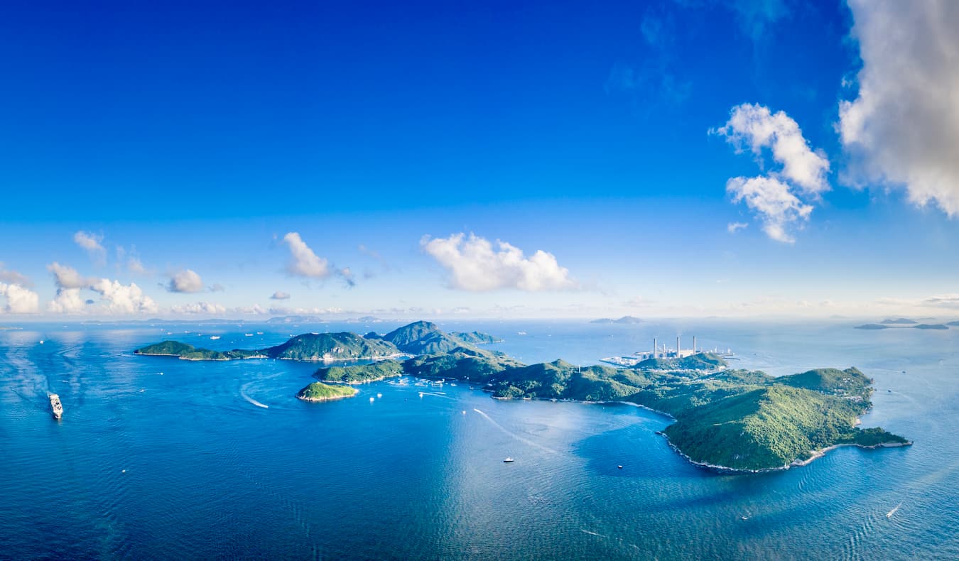 Vista do ar na ilha pitoresca e rural de Lamma em Hong Kong