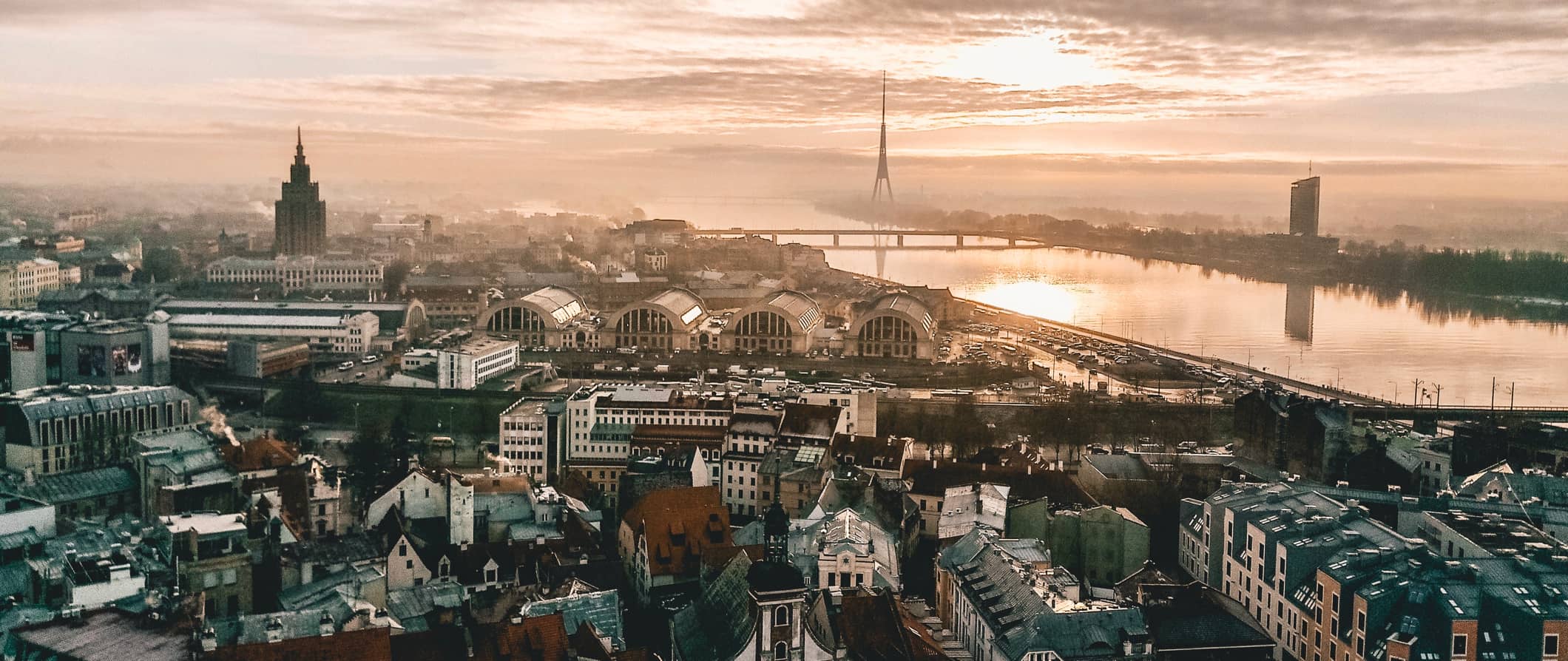 Vista do ar em Riga, a capital da Letônia