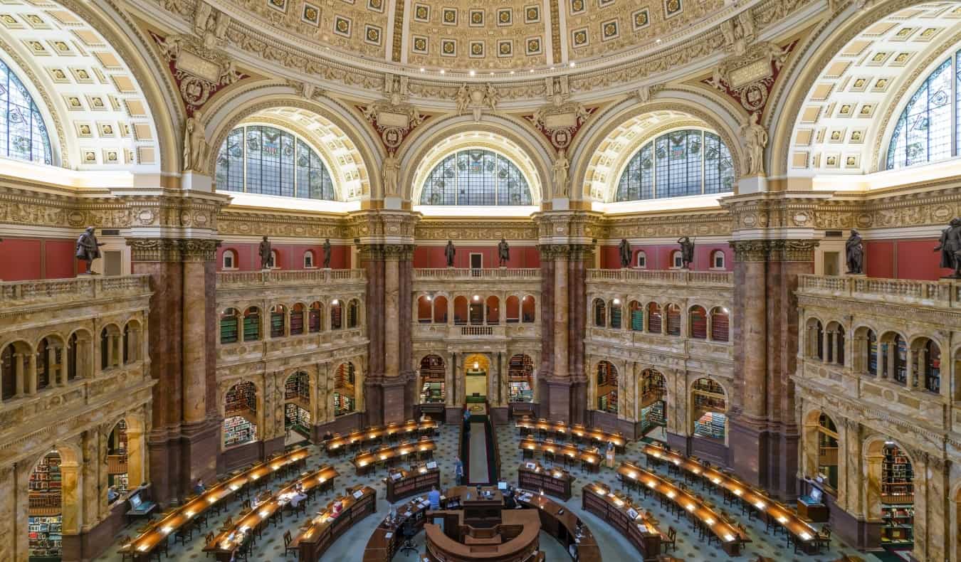 A principal sala de leitura da Biblioteca do Congresso dos EUA em Washington, o Distrito da Colômbia