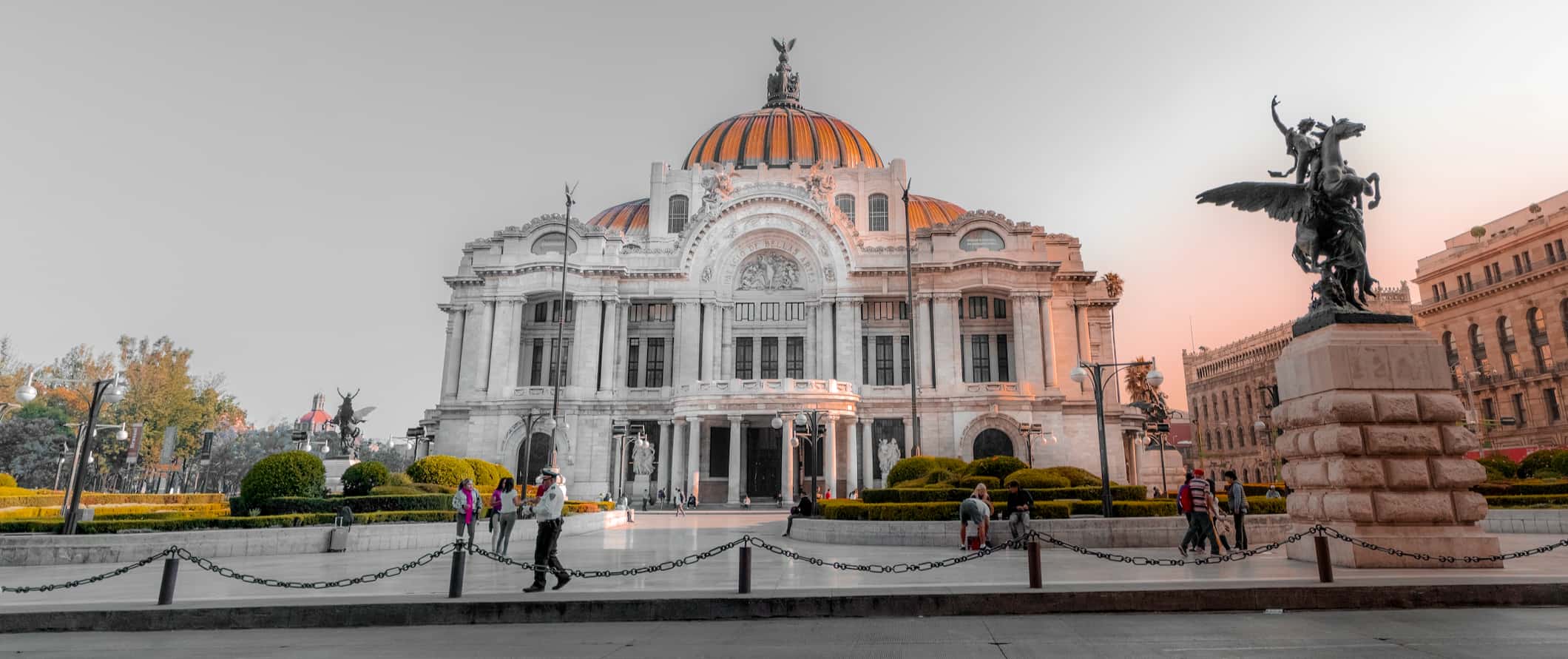 O famoso Palácio das Belas Artes na Cidade do México, México