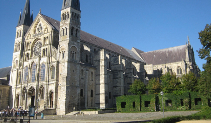 A famosa catedral em Reims, França, incluída na lista de patrimônio da UNESCO.
