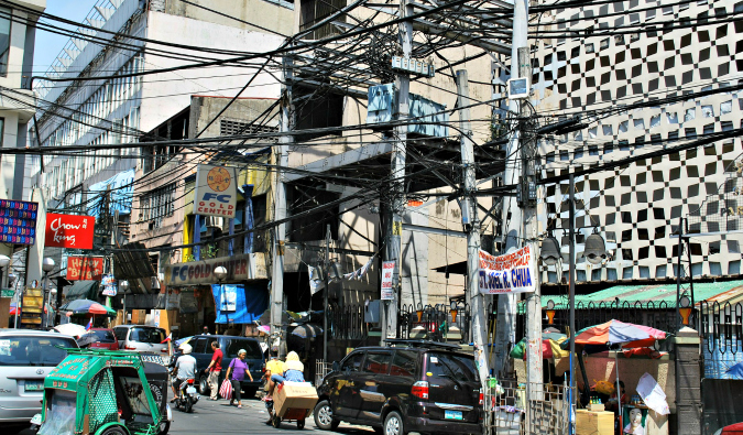 Manobra com bulbos, uma cidade enorme nas Filipinas