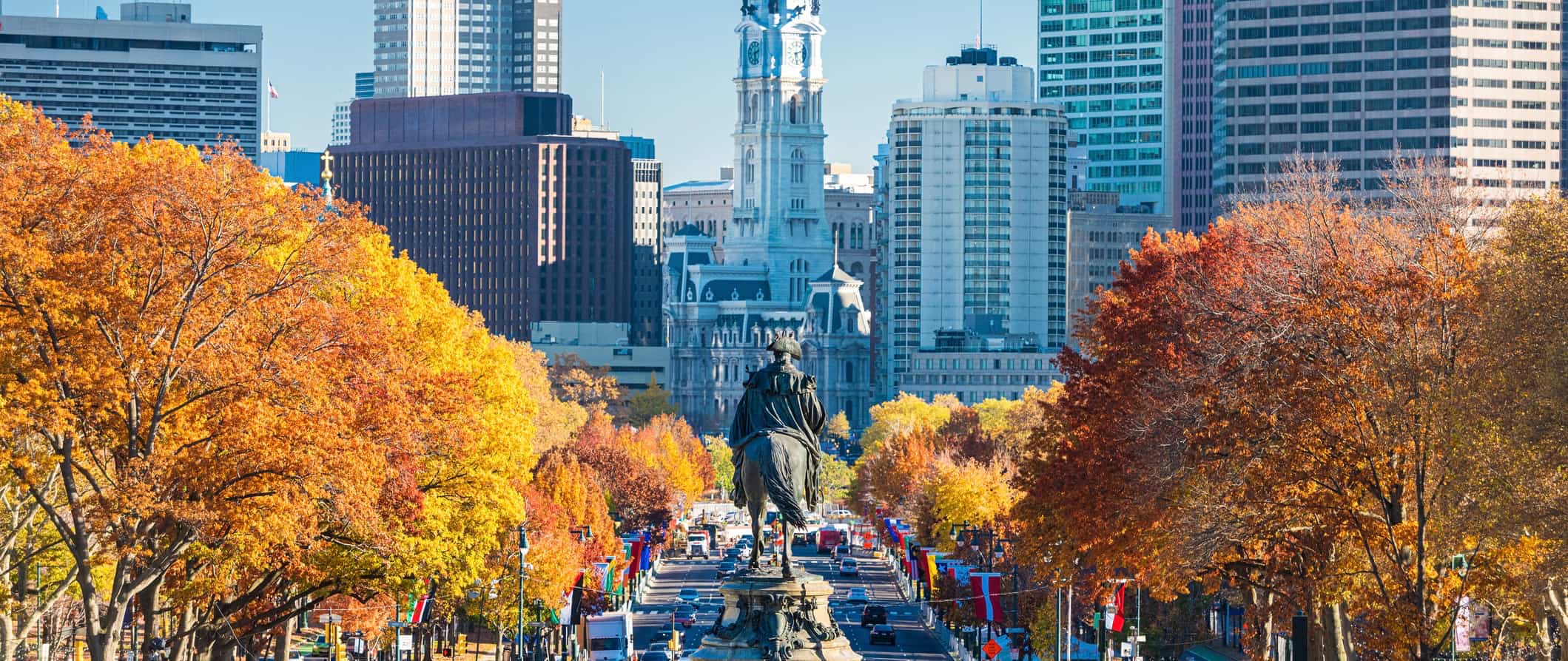 A estátua de William Penn no Centro de Negócios da Filadélfia, EUA